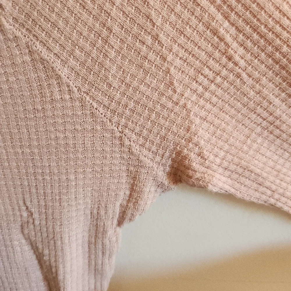Intimately Free People Pink Ruffled Mock Neck Thermal Top Lightweight Small - Picture 5 of 7